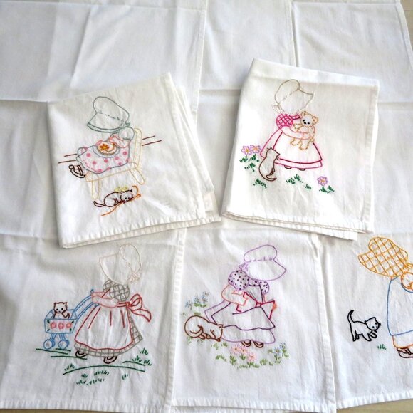 Set of 5 Hand Embroidered Cotton Kitchen Hand Towels 17"x37" Holly Hobby Designs - Picture 1 of 13